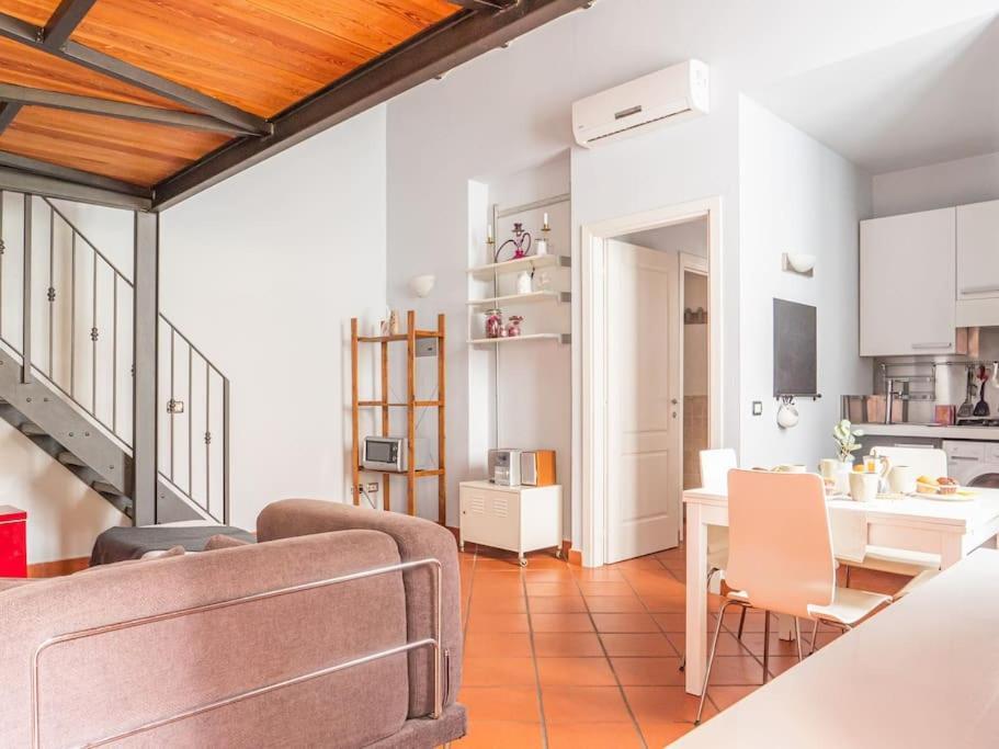 Spazioso Loft Imbonati6 Milaan Buitenkant foto